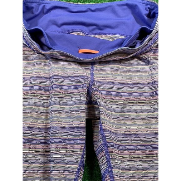 Lululemon Purple Stripe Run Inspire Crop leggings Capri‎ Womens Sz 6 - Picture 3 of 7